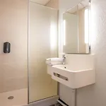 Ξενοδοχείο Paris Porte De
