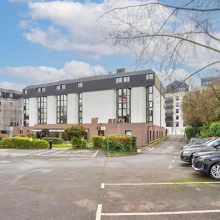 Hotel Paris Porte De