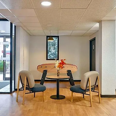 Hotel Paris Porte De 3*