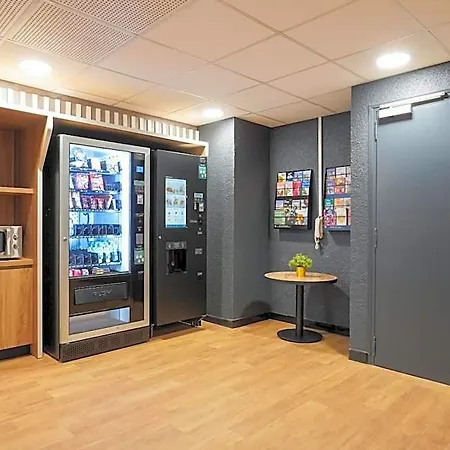 Hotel Paris Porte De 3*