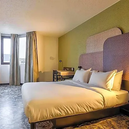 Paris Porte De Hotel Châtillon