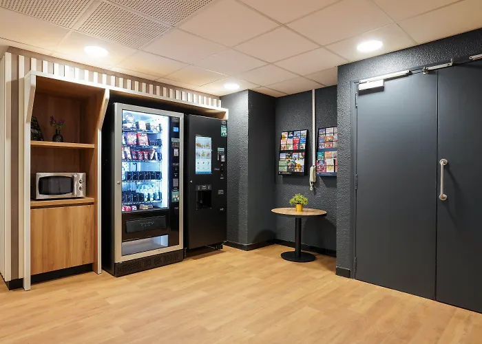 Paris Porte De 3*
