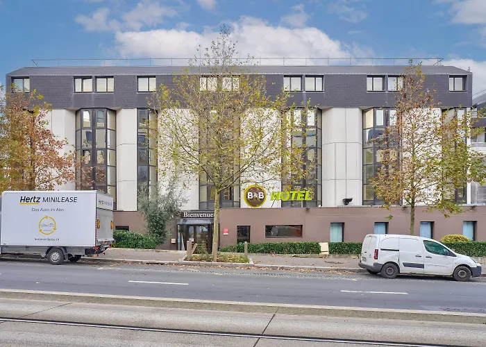 Paris Porte De Hotel Châtillon